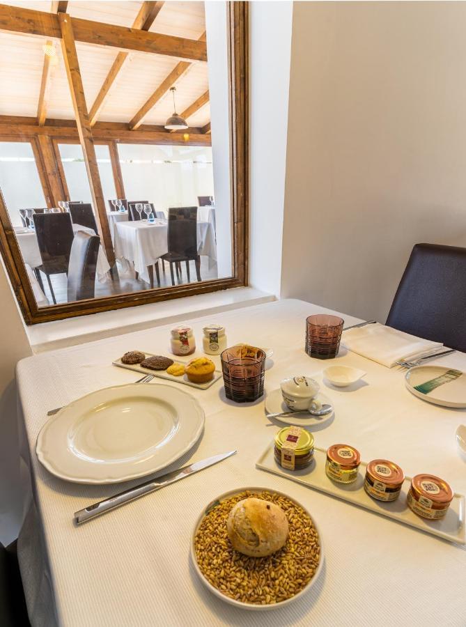 Casa Corsetti - Locanda E Ristorante Magione Exteriör bild
